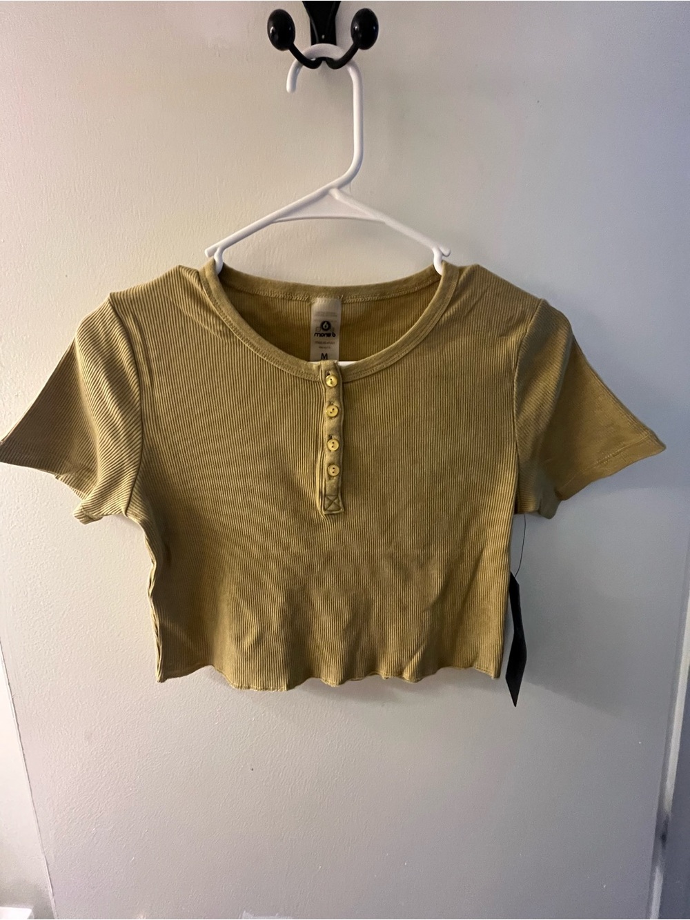 Mona B Mustard Ribbed Henley Crop Top- Size Medium - NWT - Picture 2 of 5